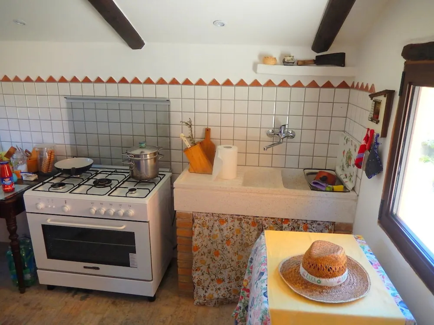 Holidays House and Spa on the Marche Region Hills. Privacy and Relax