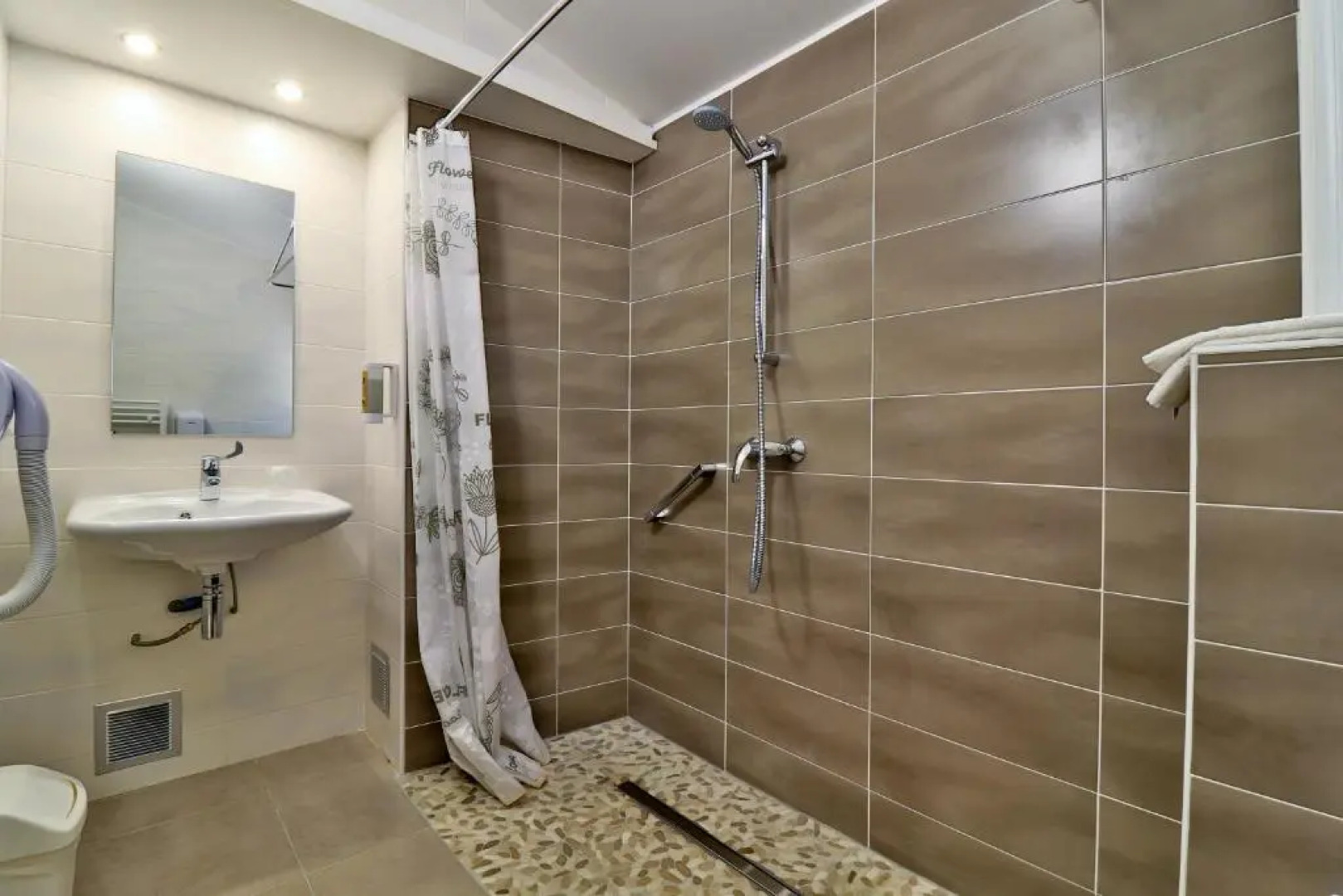 Hôtel les Rizières