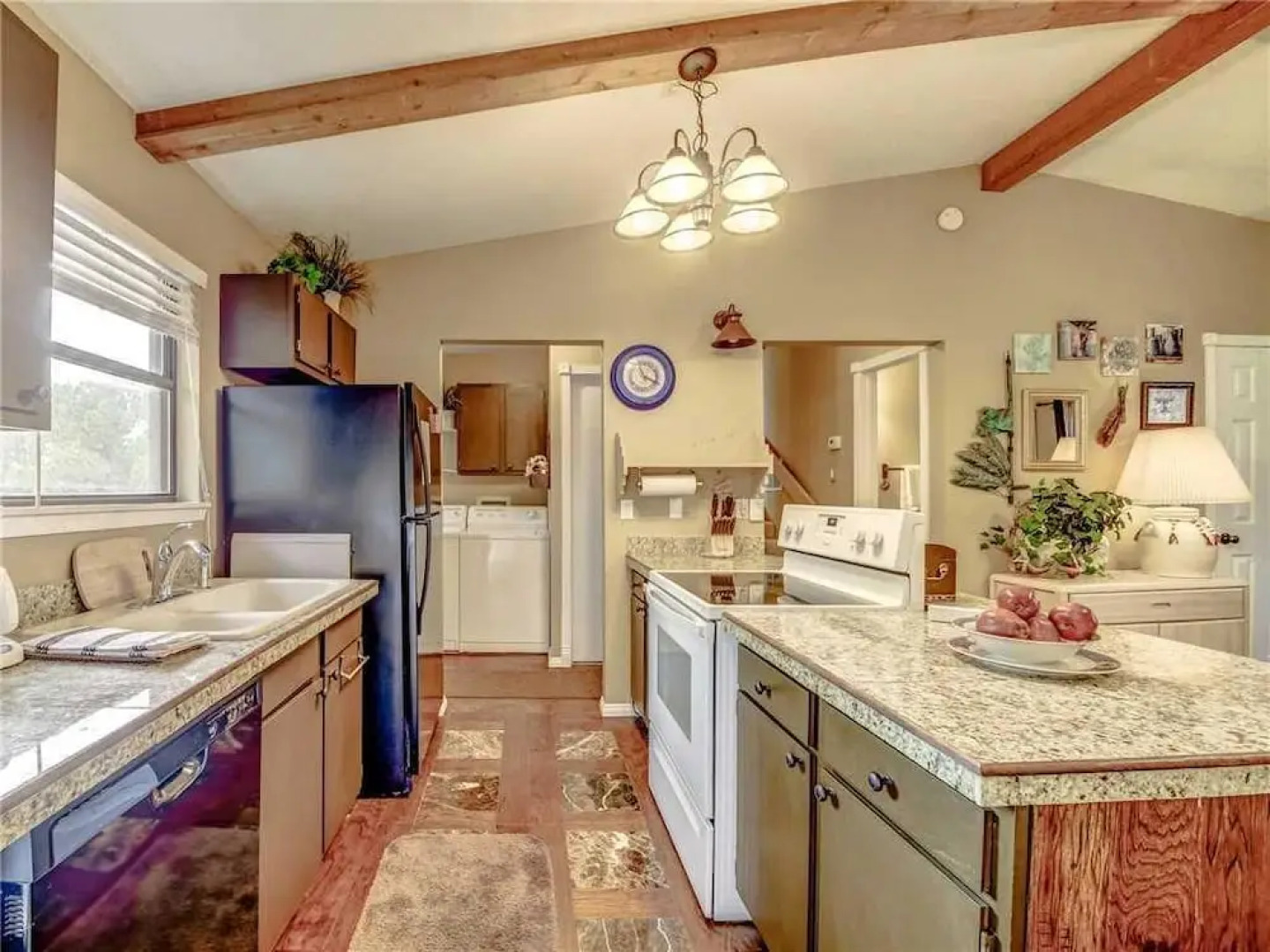 Pine Tree Haven - Two Bedroom Home