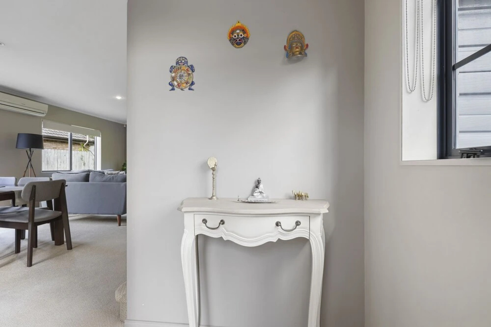 Spacious Family Home -Fully Fenced Yard