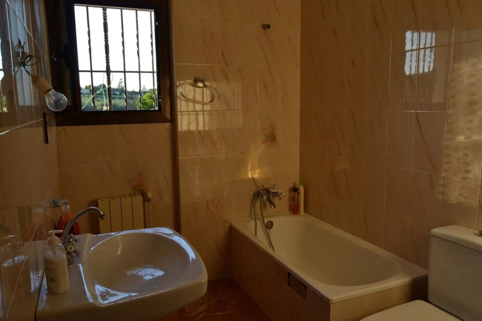 House With 4 Bedrooms in Enguera, With Enclosed Garden and Wifi