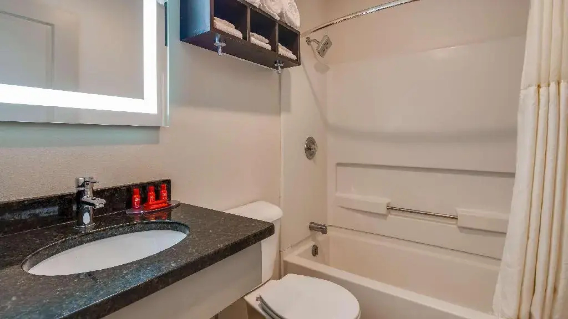 SureStay Hotel by Best Western Thomson