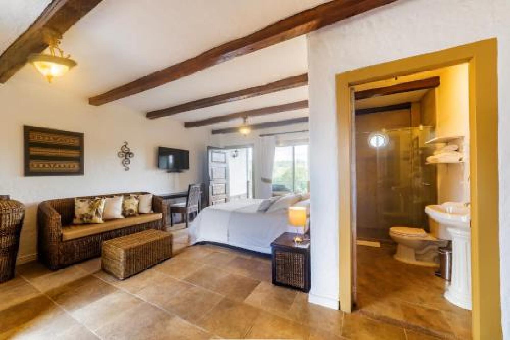 Hotel Estrella Del Monte