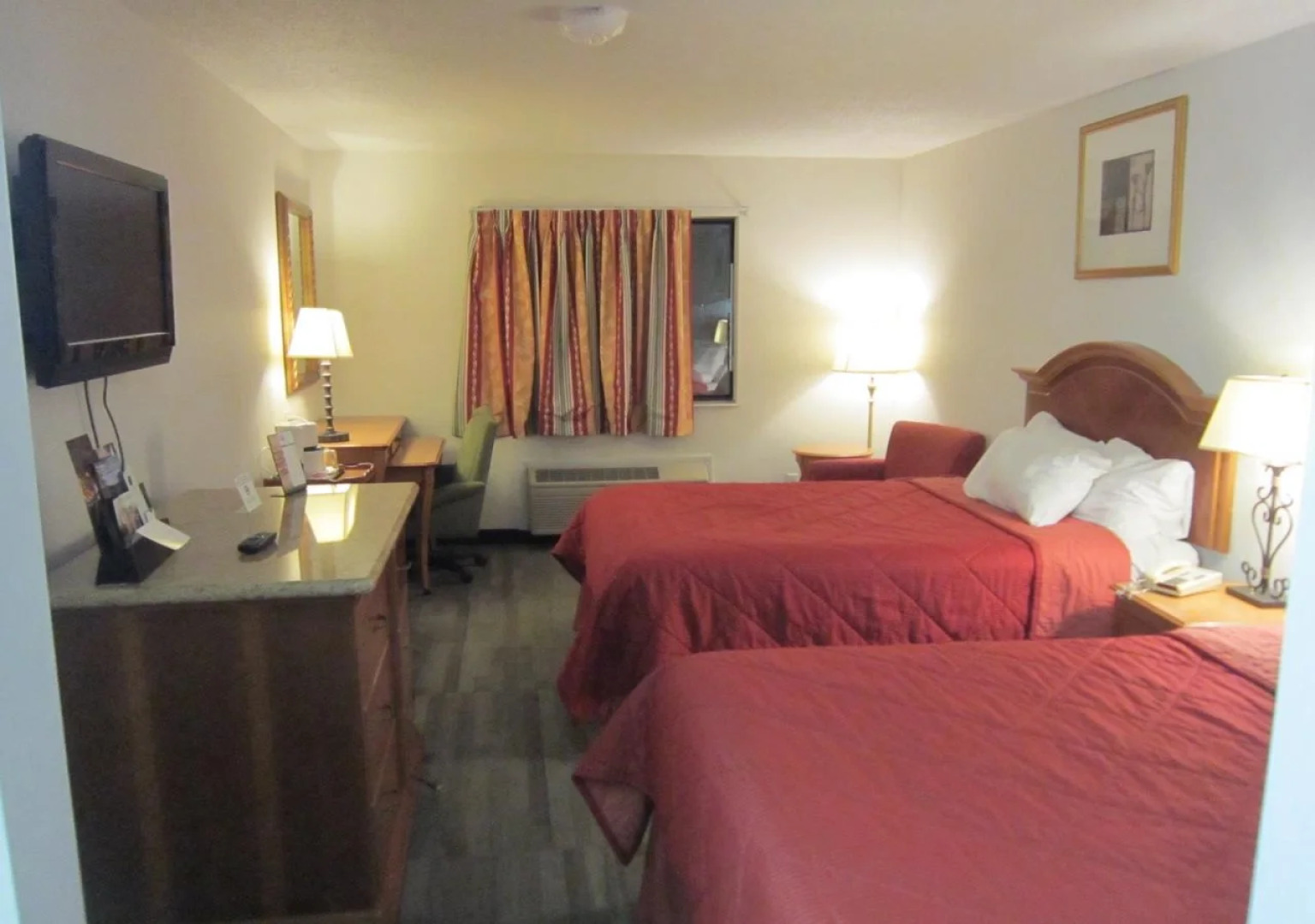 American Inn and Suites Ionia