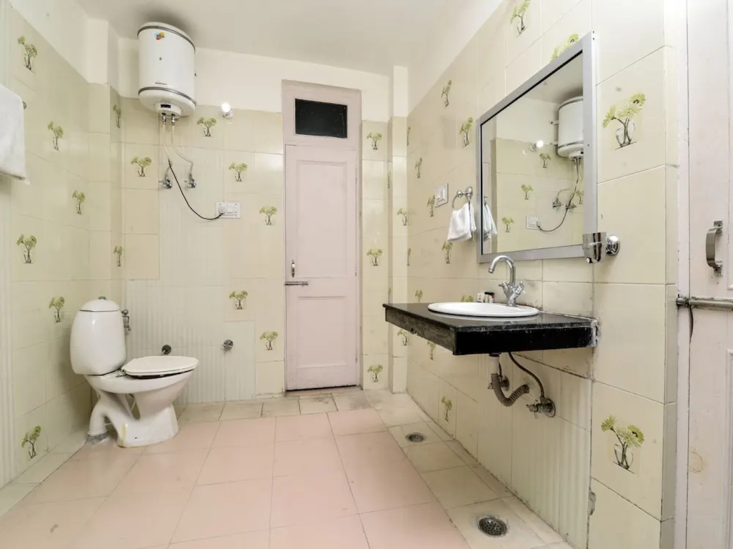 OYO 8660 Hotel Cozy Nook