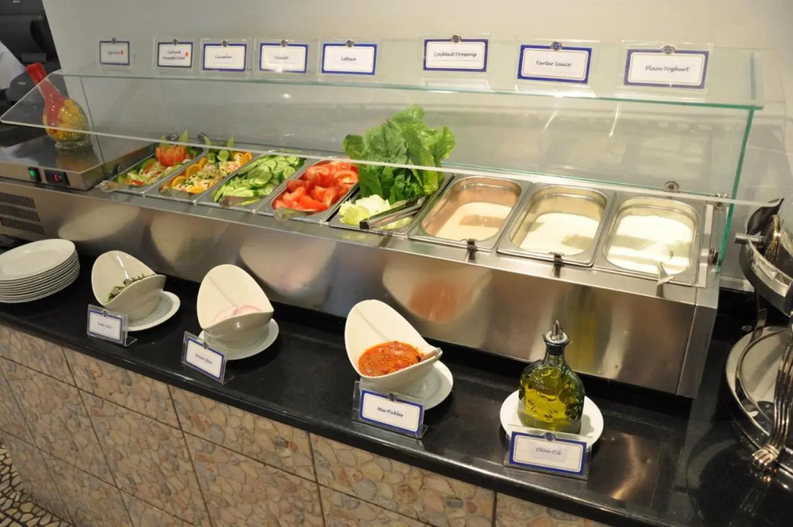 Grand Continental Hotel