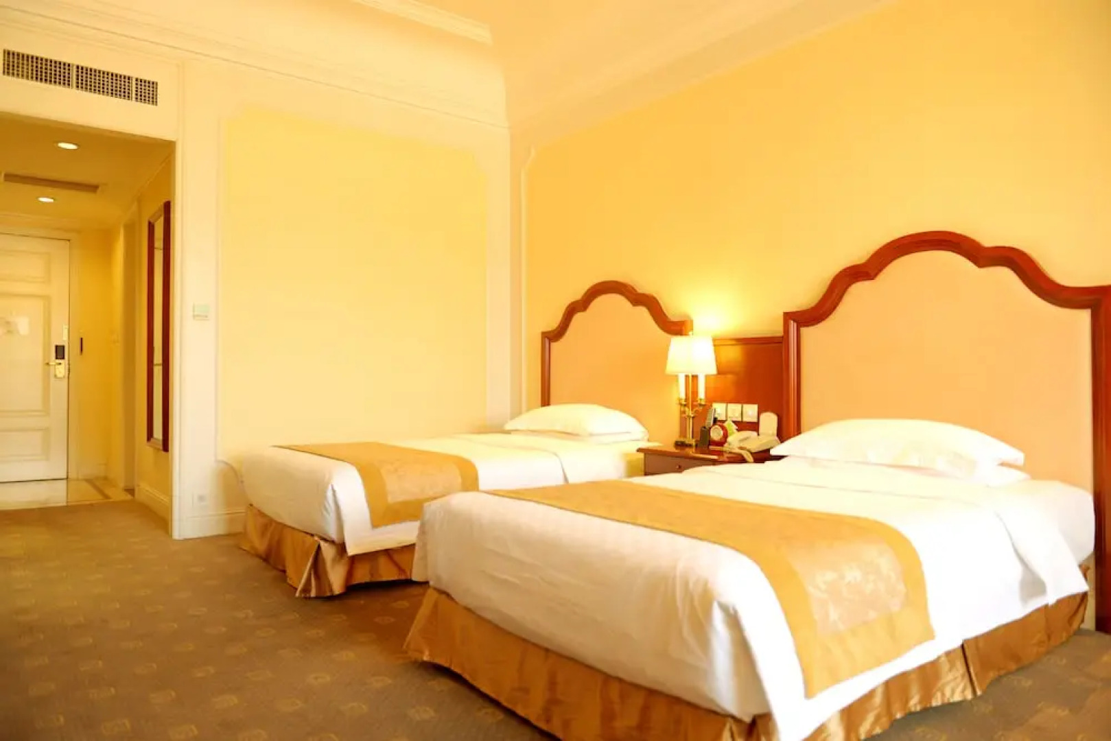 DaXingAnLing Jinma Palace