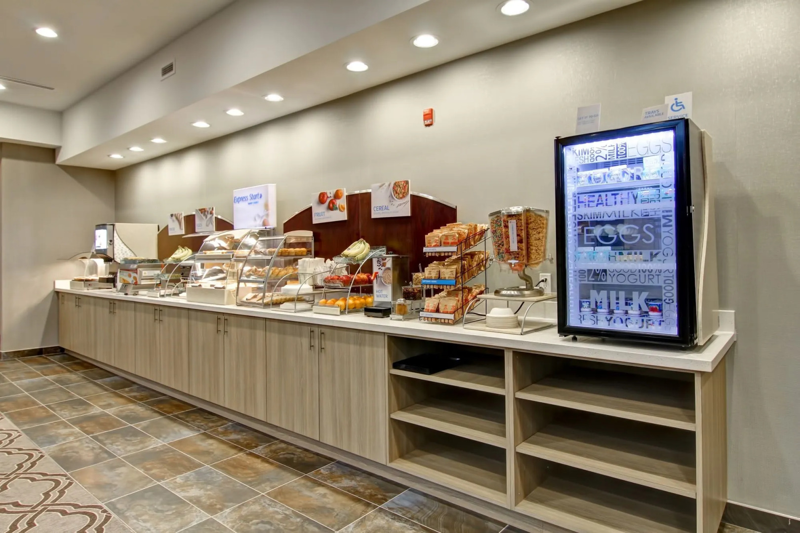 Holiday Inn Express & Suites Oshawa Downtown - Toronto Area by IHG