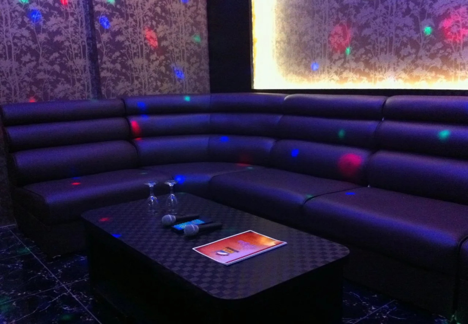 NIDA Rooms Nagoya Seraya Mas