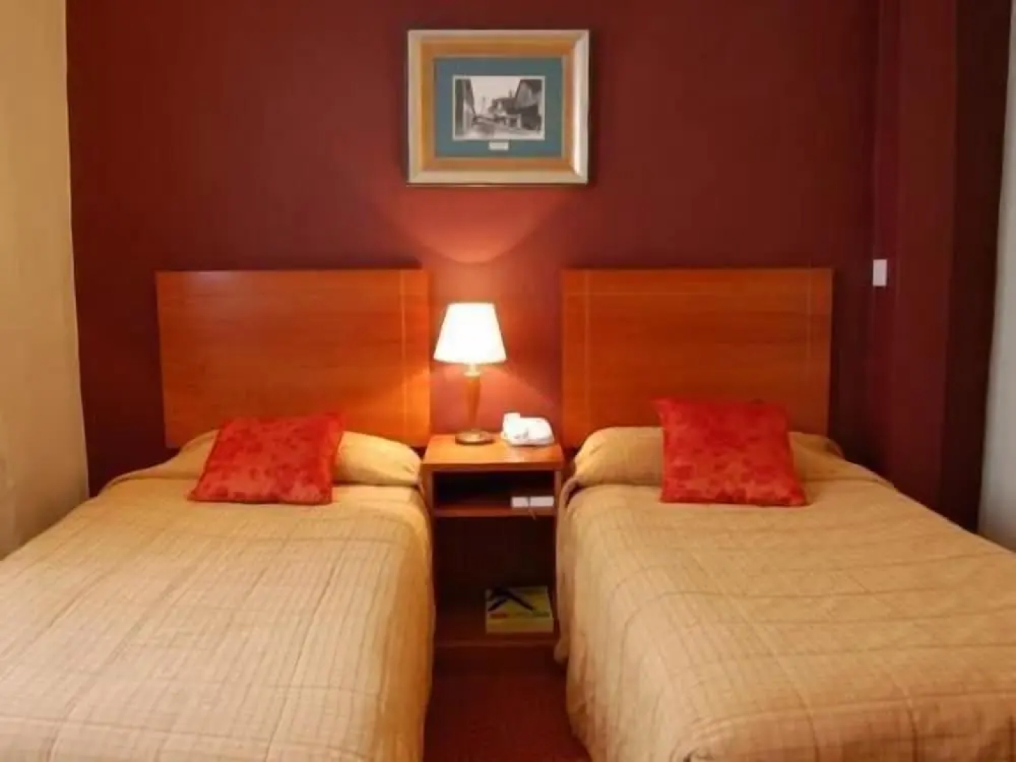 Saffron Suite And Kitchen