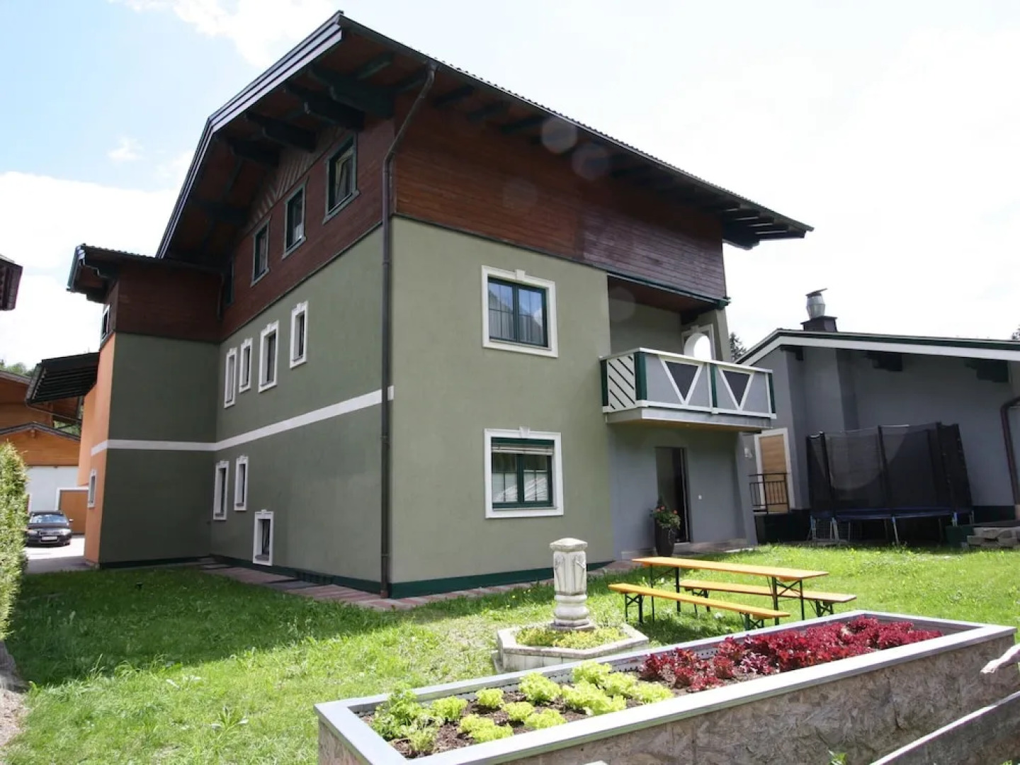 Idyllic Holiday Home in Goldegg Weng Near ski bus