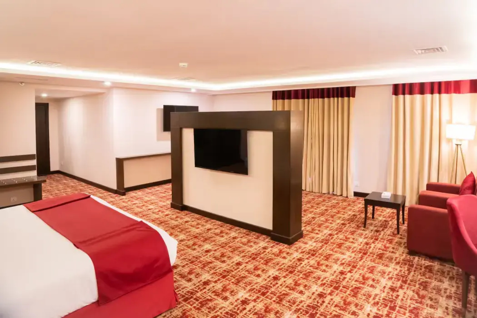 Ramada by Wyndham Murree Lower Topa Resort