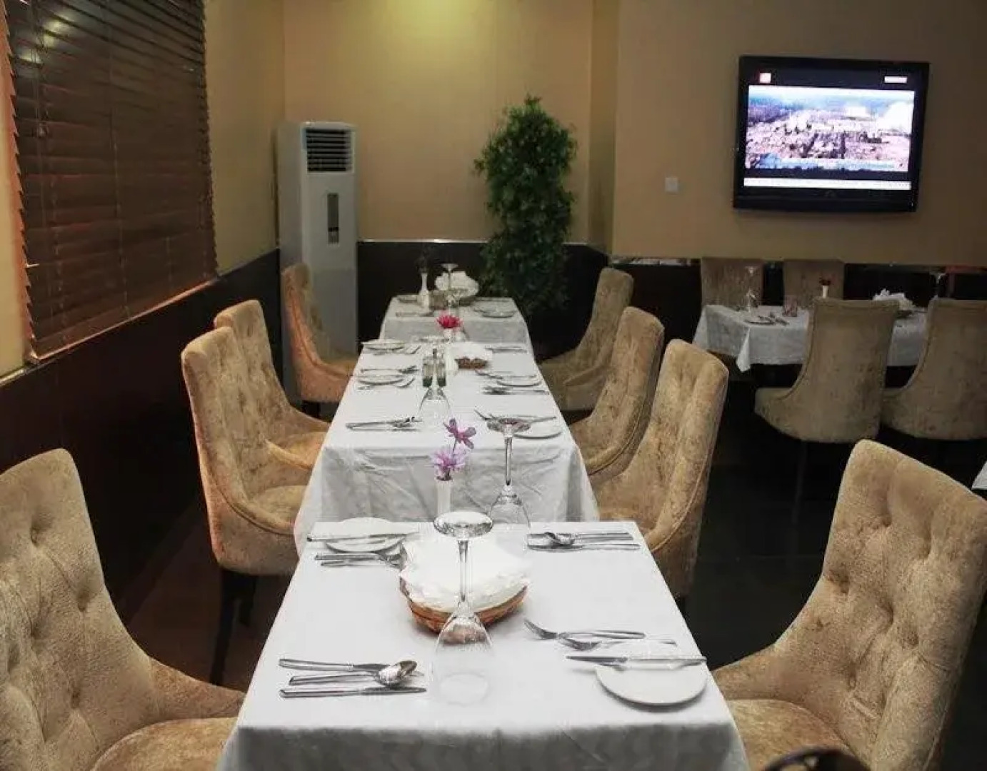 Carat 24 Business Hotel and Suites LTD