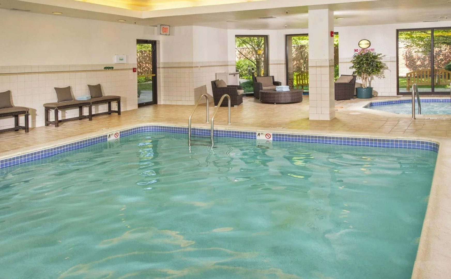 Courtyard Dulles Town Center