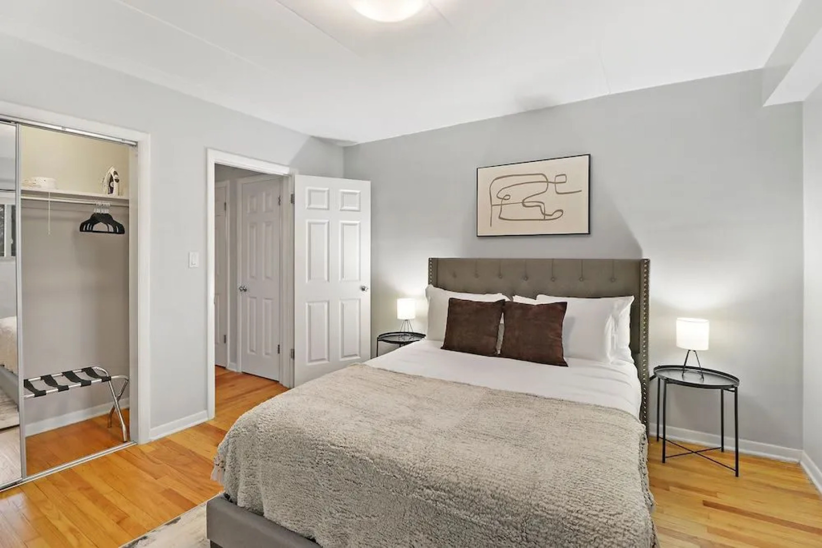 Lush 1BR Apt in Quiet Arlington Heights