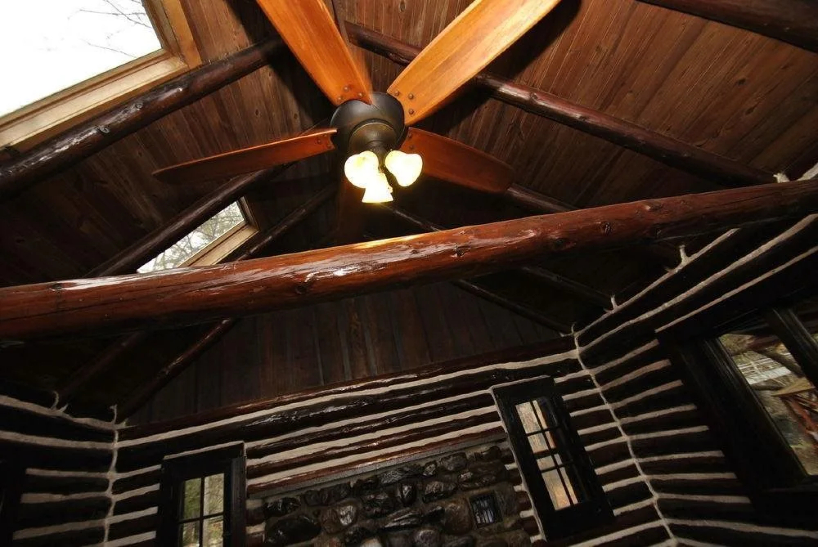 Bushkill Creek Lodge