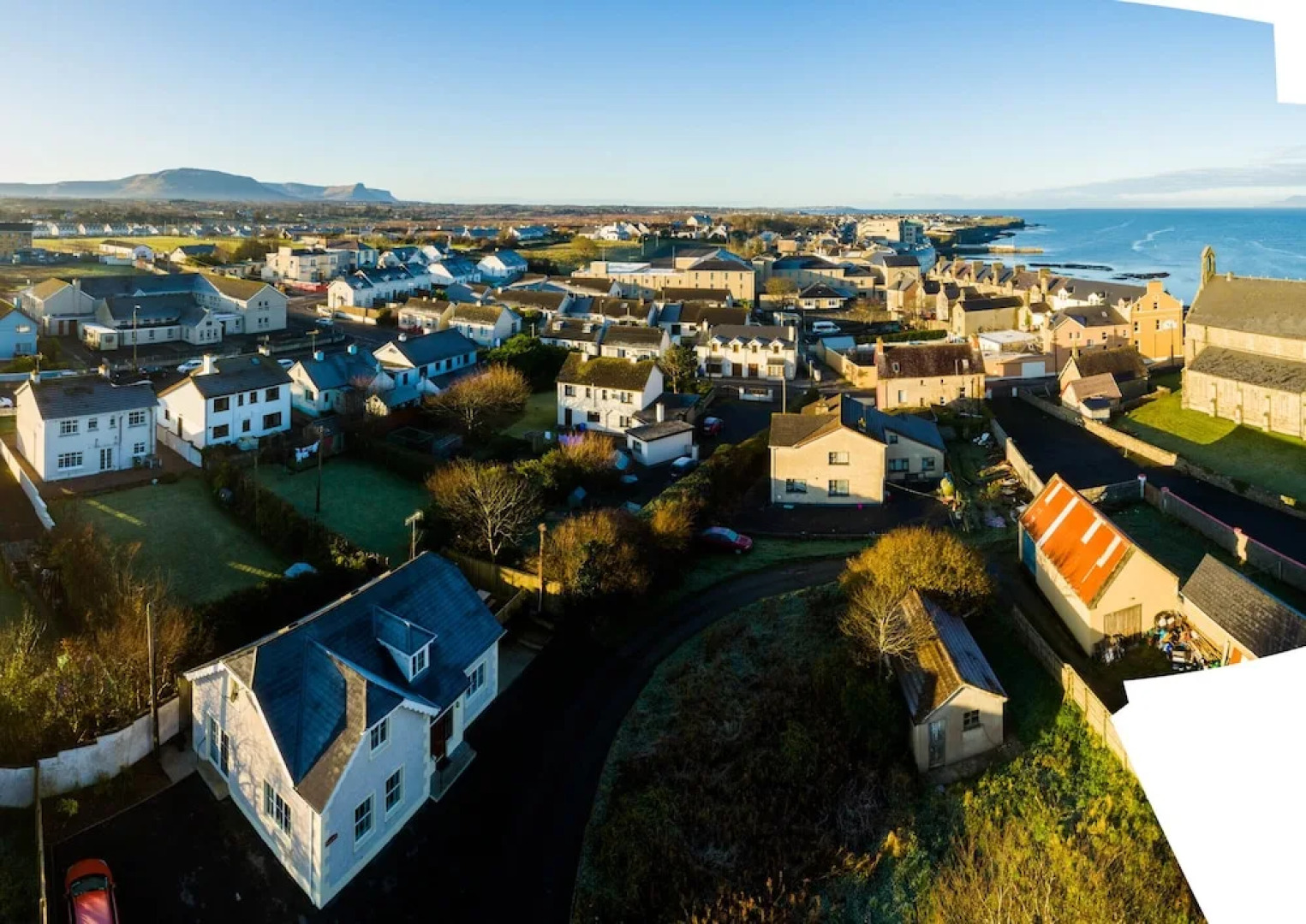 Bradog House - Beautiful 4 Bedroom House in Central Bundoran