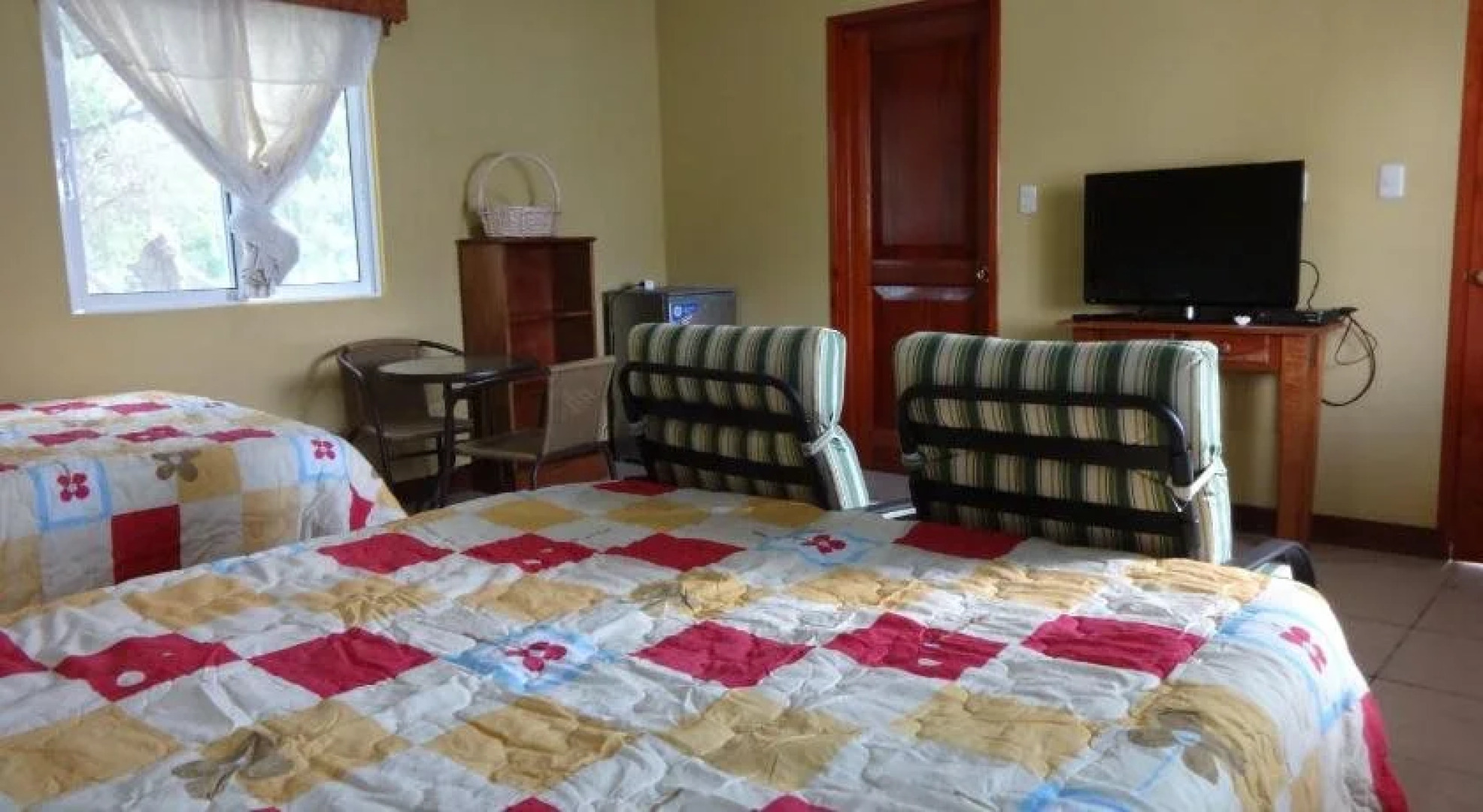 Hotel Santa Bárbara Tikal