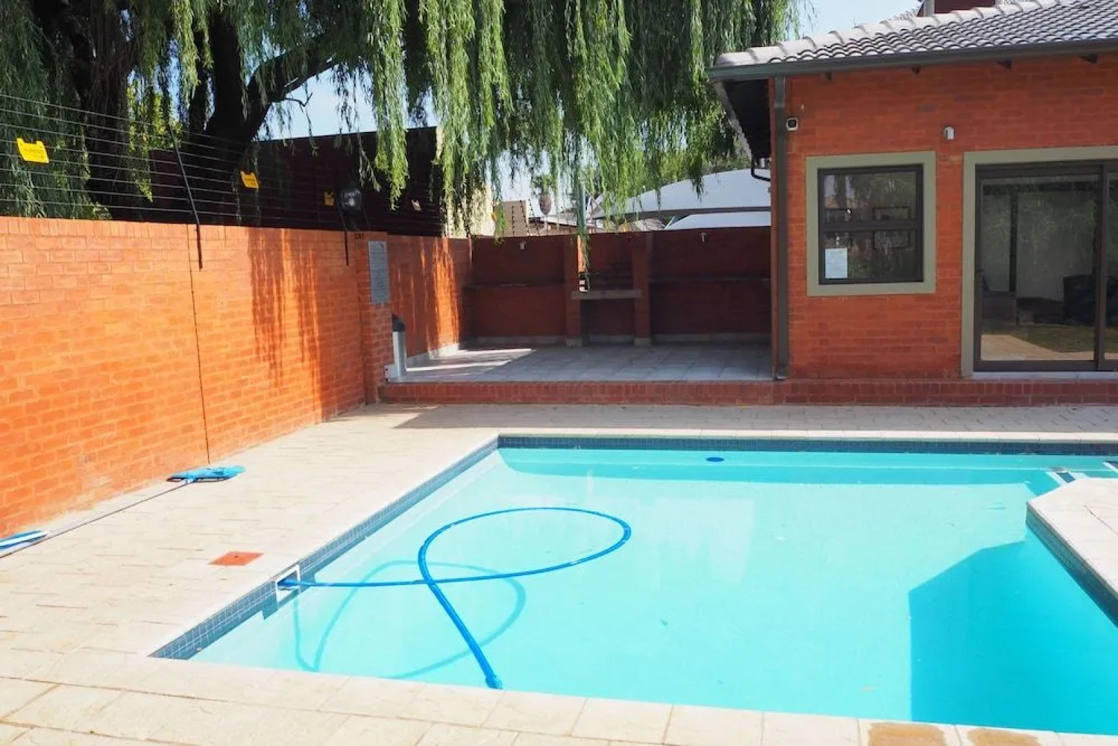 African Eagle Apartments