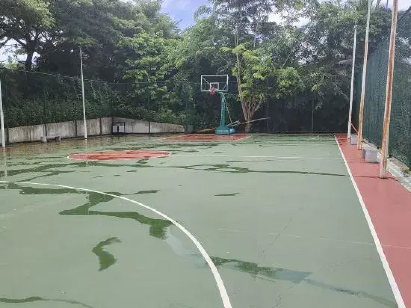 Guanhai Yunxuan Holiday Apartment