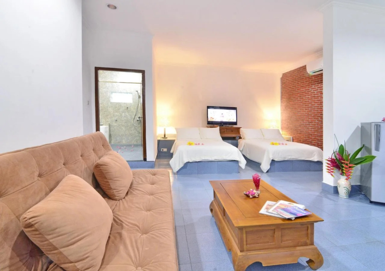 Pasific Beach Cottages