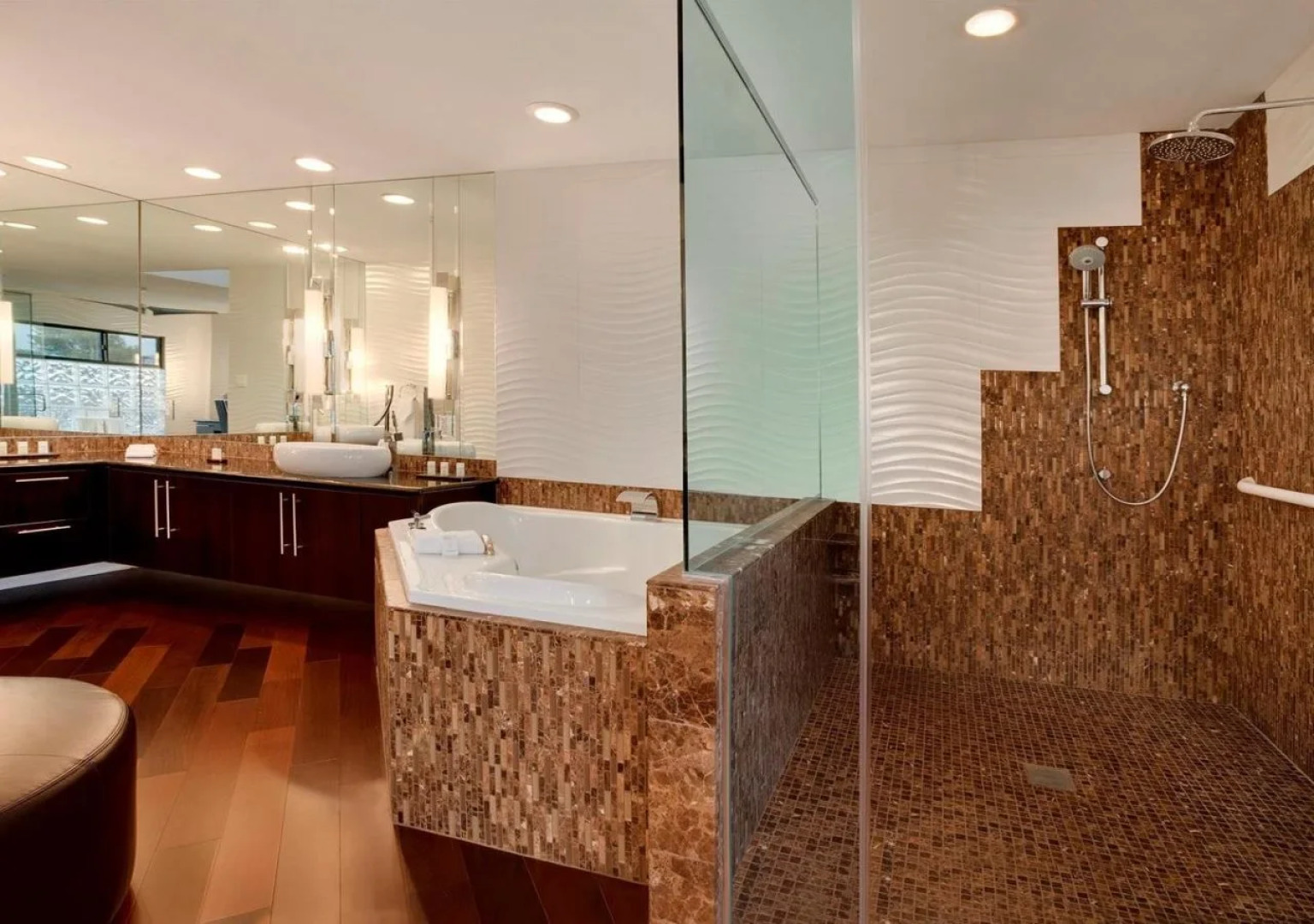 Embassy Suites by Hilton Scottsdale Resort