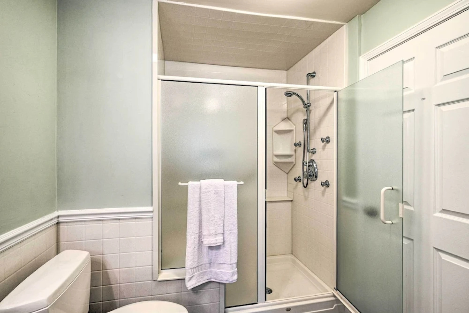 Resort Villa on Golf Course With Beach Access!