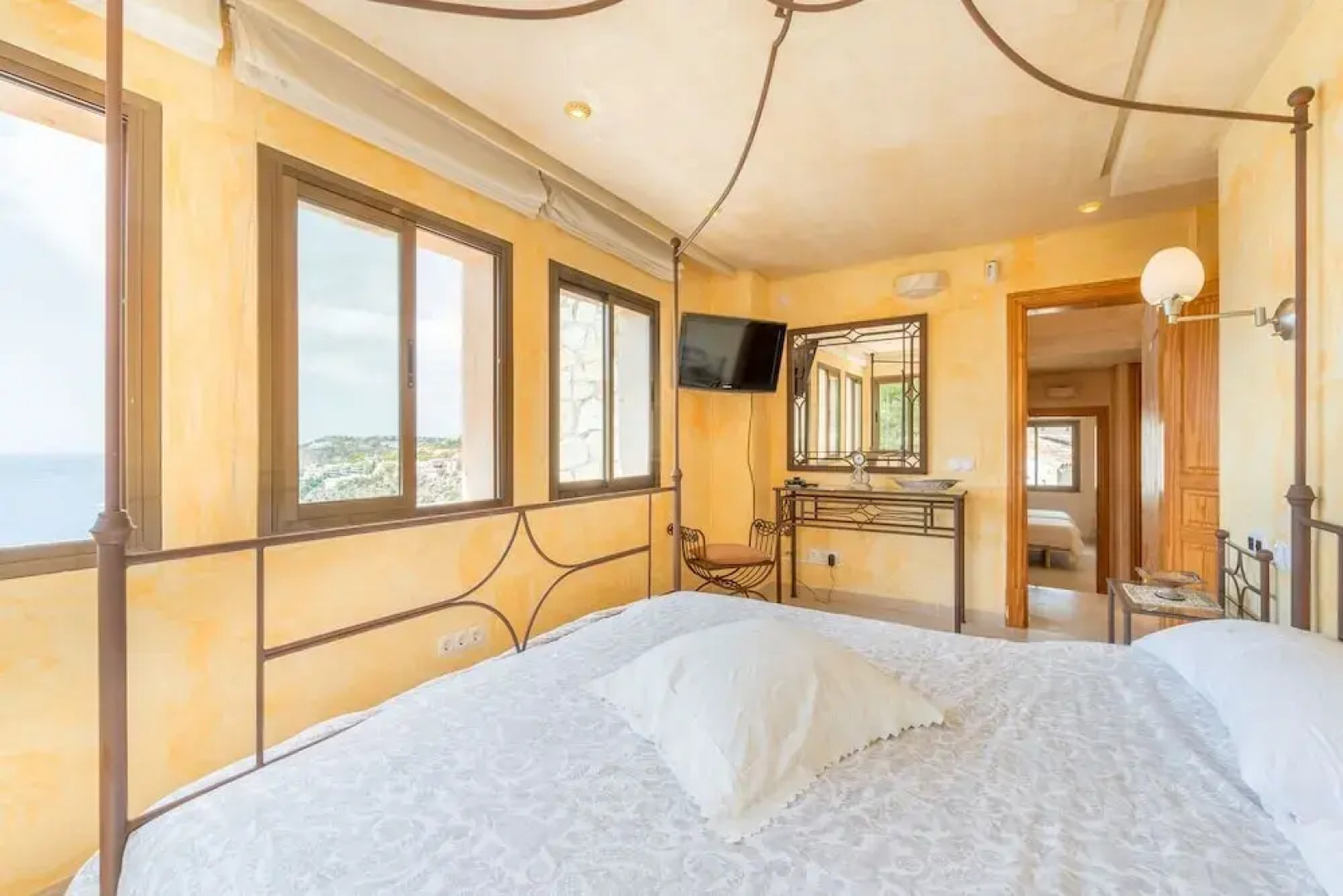 With Panoramic Views On The Sea - Villa Cala Llamp