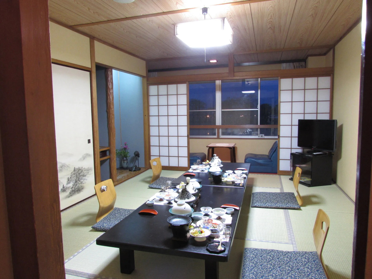 Hitoyoshi Onsen Nabeya