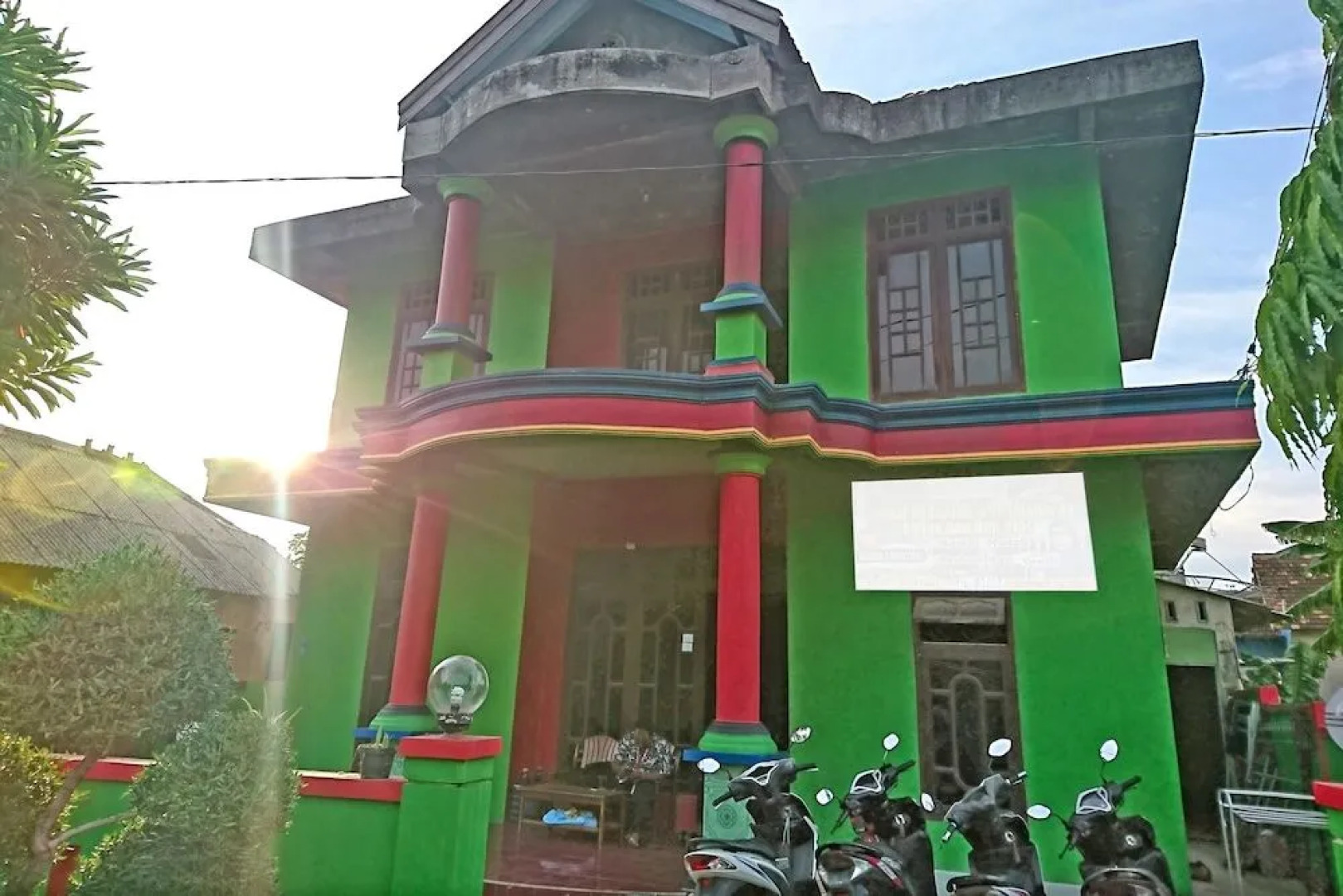 OYO 2522 Umi Inn Bell