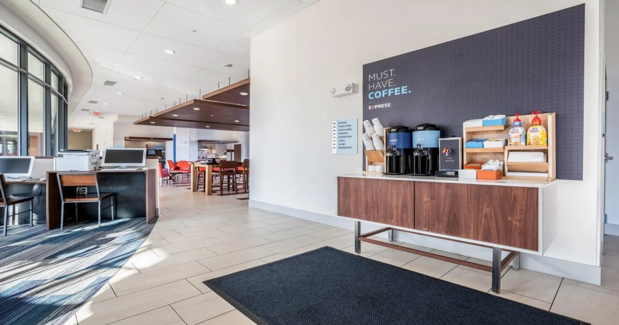 Holiday Inn Express and Suites-Platteville by IHG