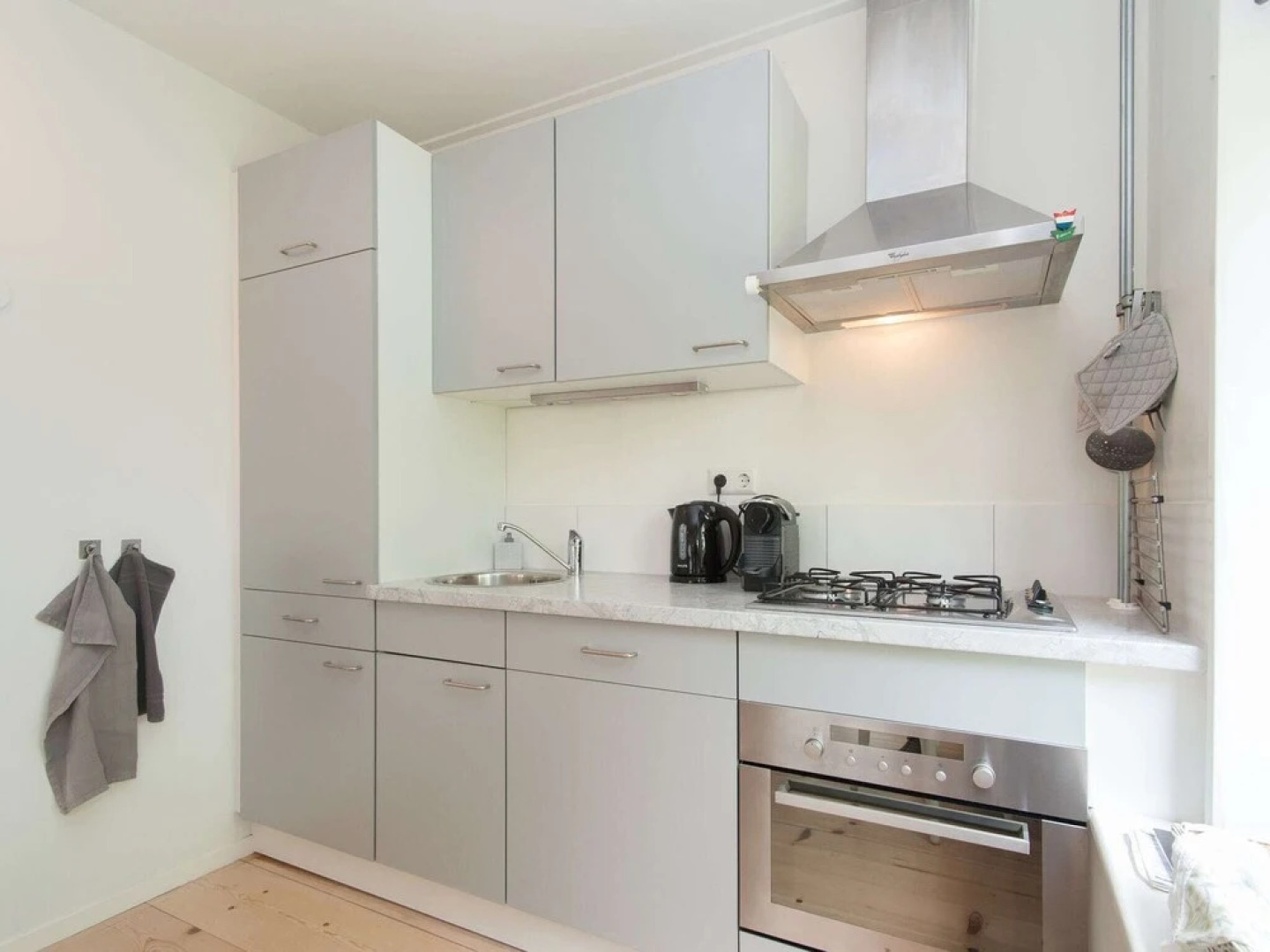 Peaceful Dune Retreat With Garden