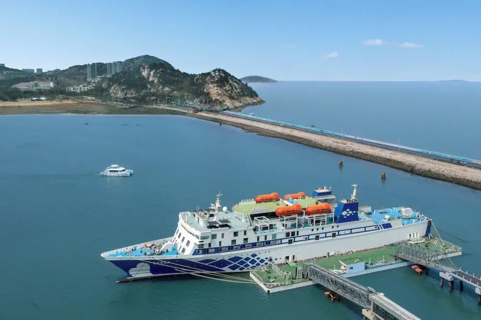 Voco Lianyungang Star Of Haizhoubay by IHG