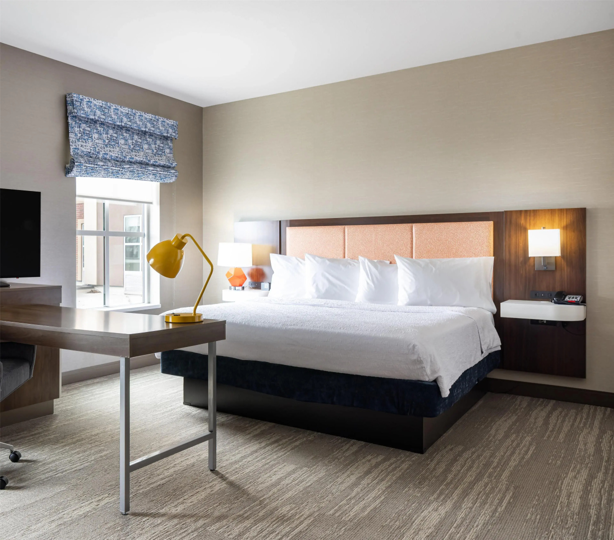 Hampton Inn & Suites Logan