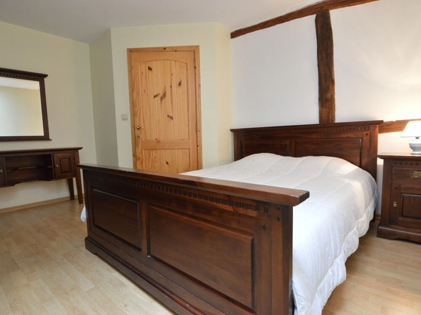 Modern Holiday Home in Ferrieres with Sauna