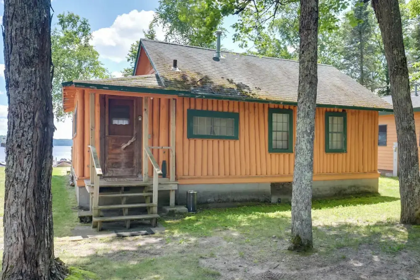 South Twin Lake Cabin w/ Seasonal Dock & Slip!
