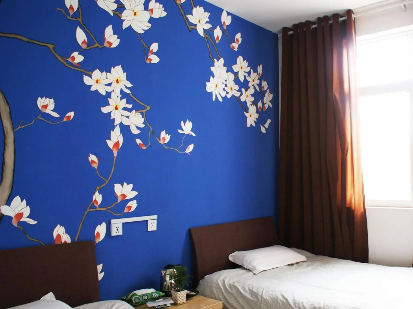 Luoyang Longmen Youth Hostel