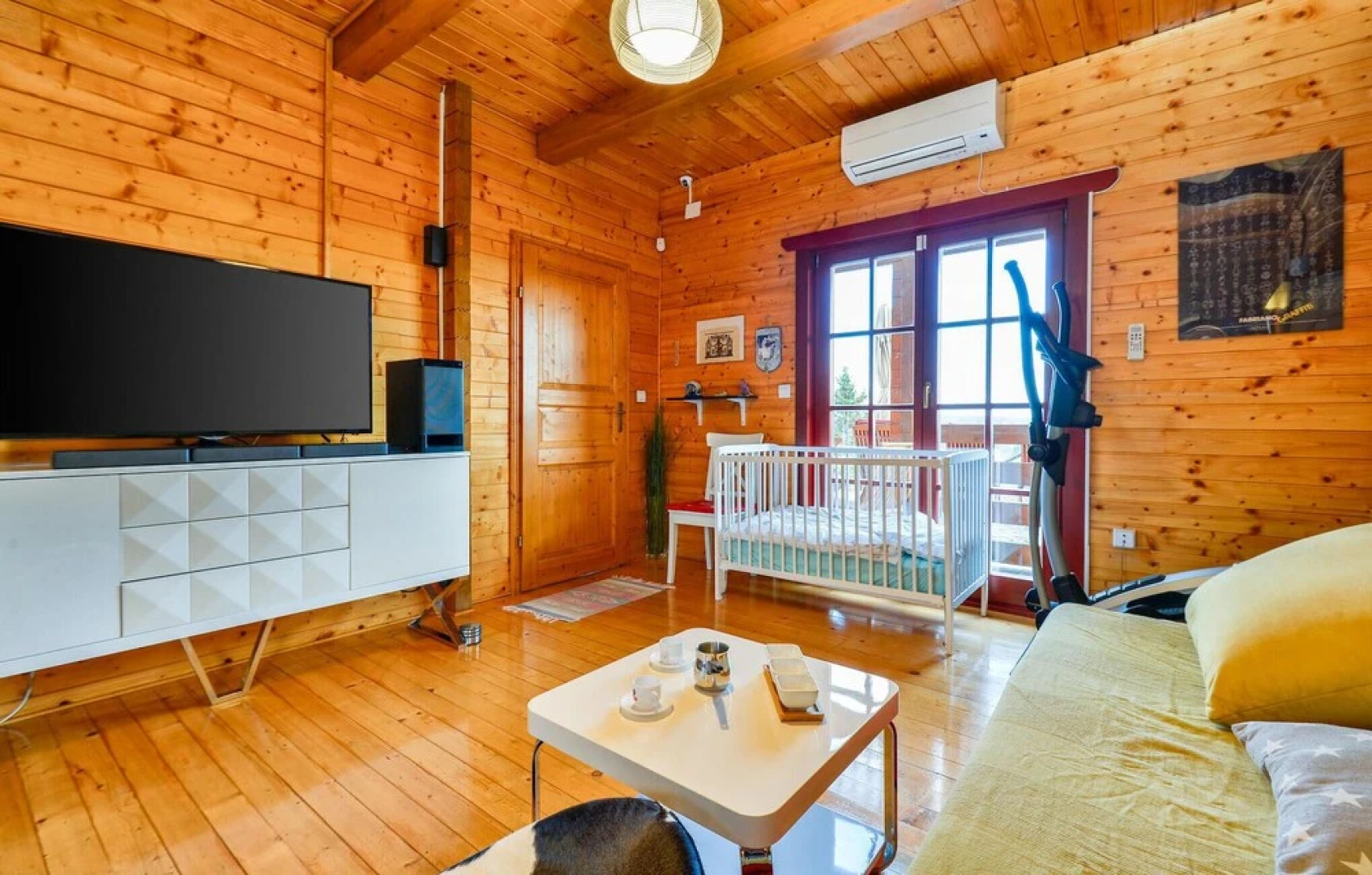 Beautiful Home in Paruzevina With Jacuzzi, Wifi and 1 Bedrooms