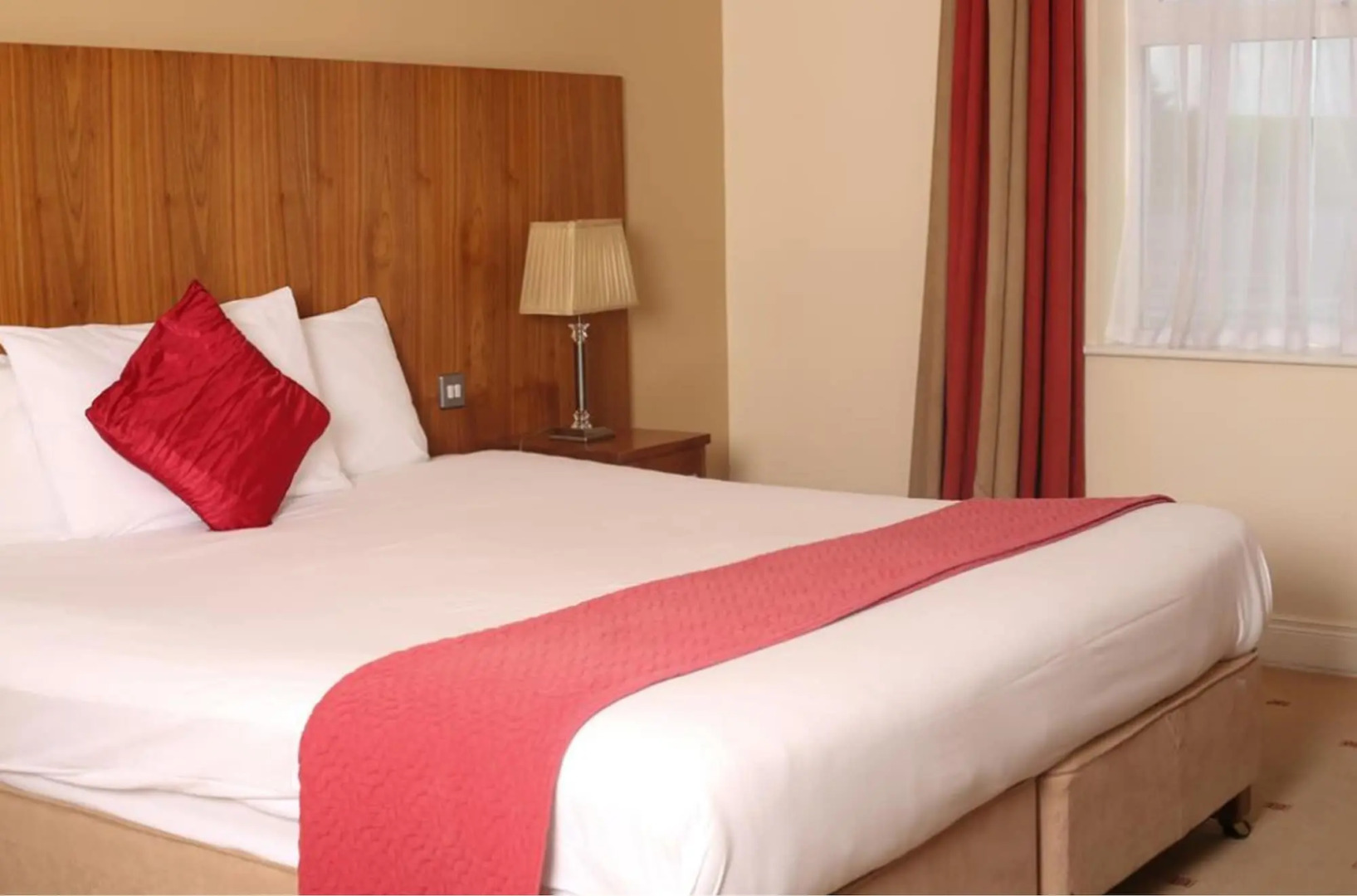 Auburn Lodge Hotel & Leisure Centre