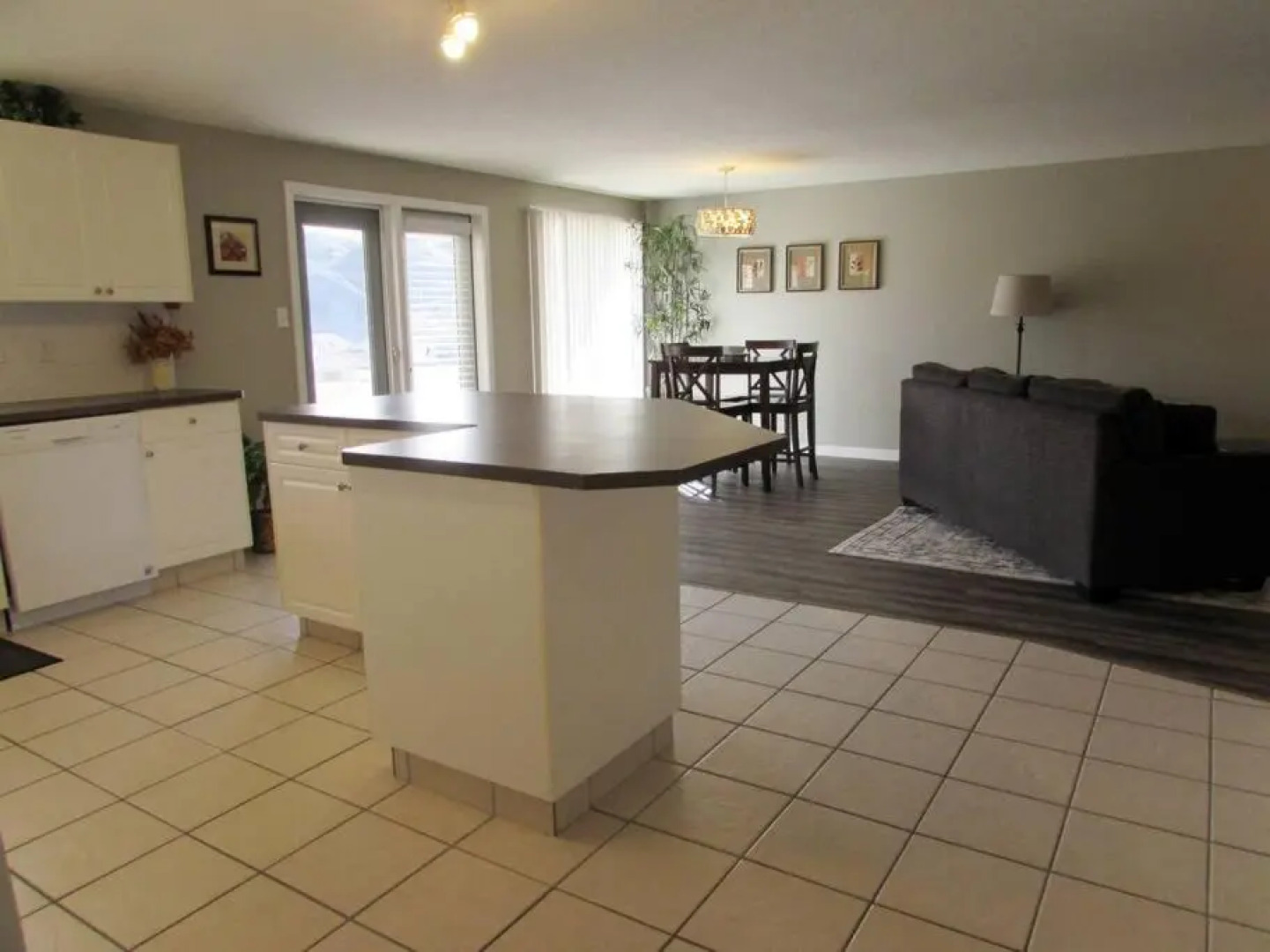 Paradise Canyon Golf Resort, Signature Walkout Condo 380