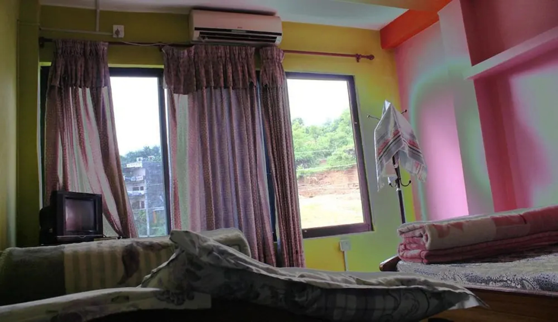 Duna Tapari Restaurant & Guest House