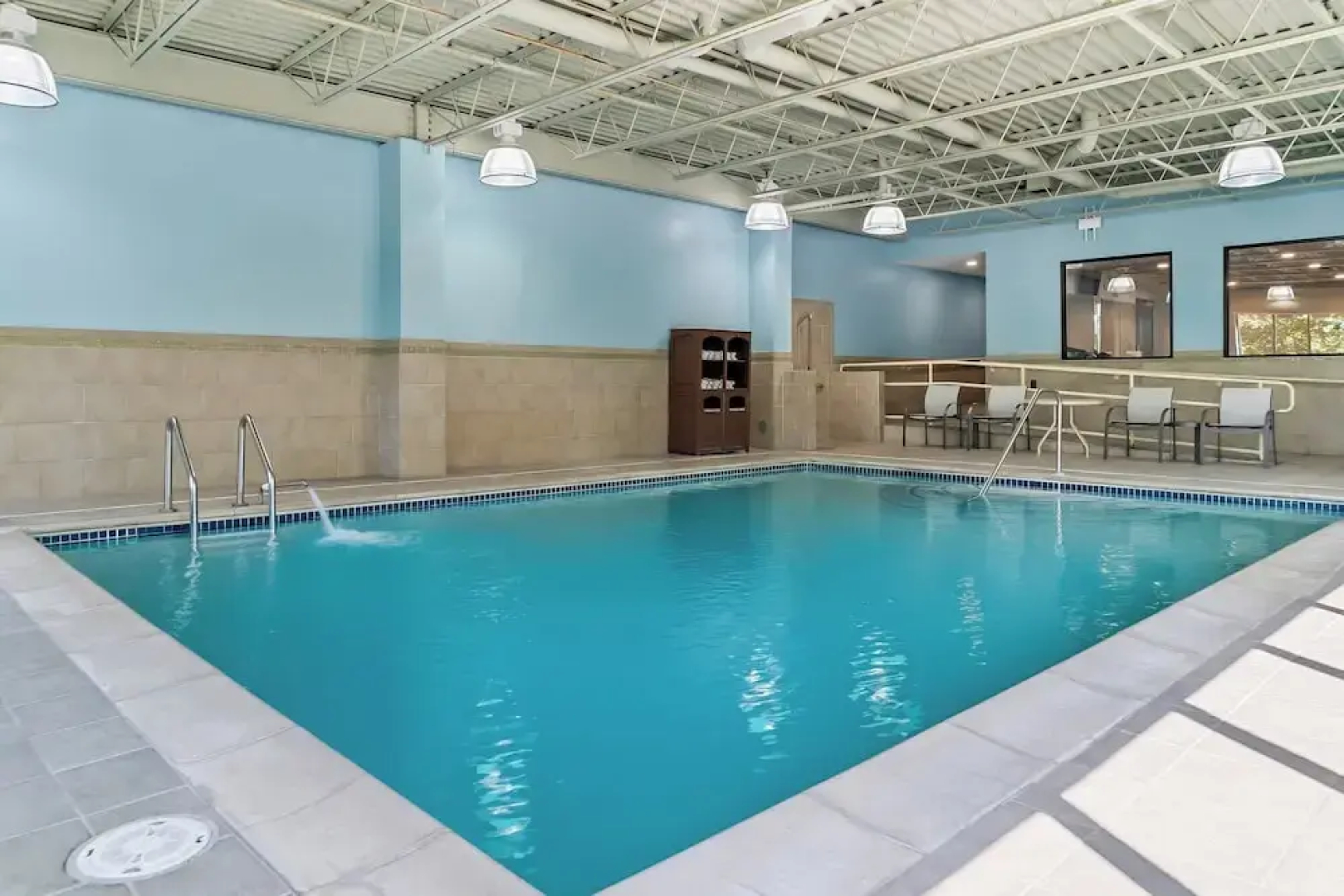 Holiday Inn Express Hotel & Suites Detroit-Novi by IHG