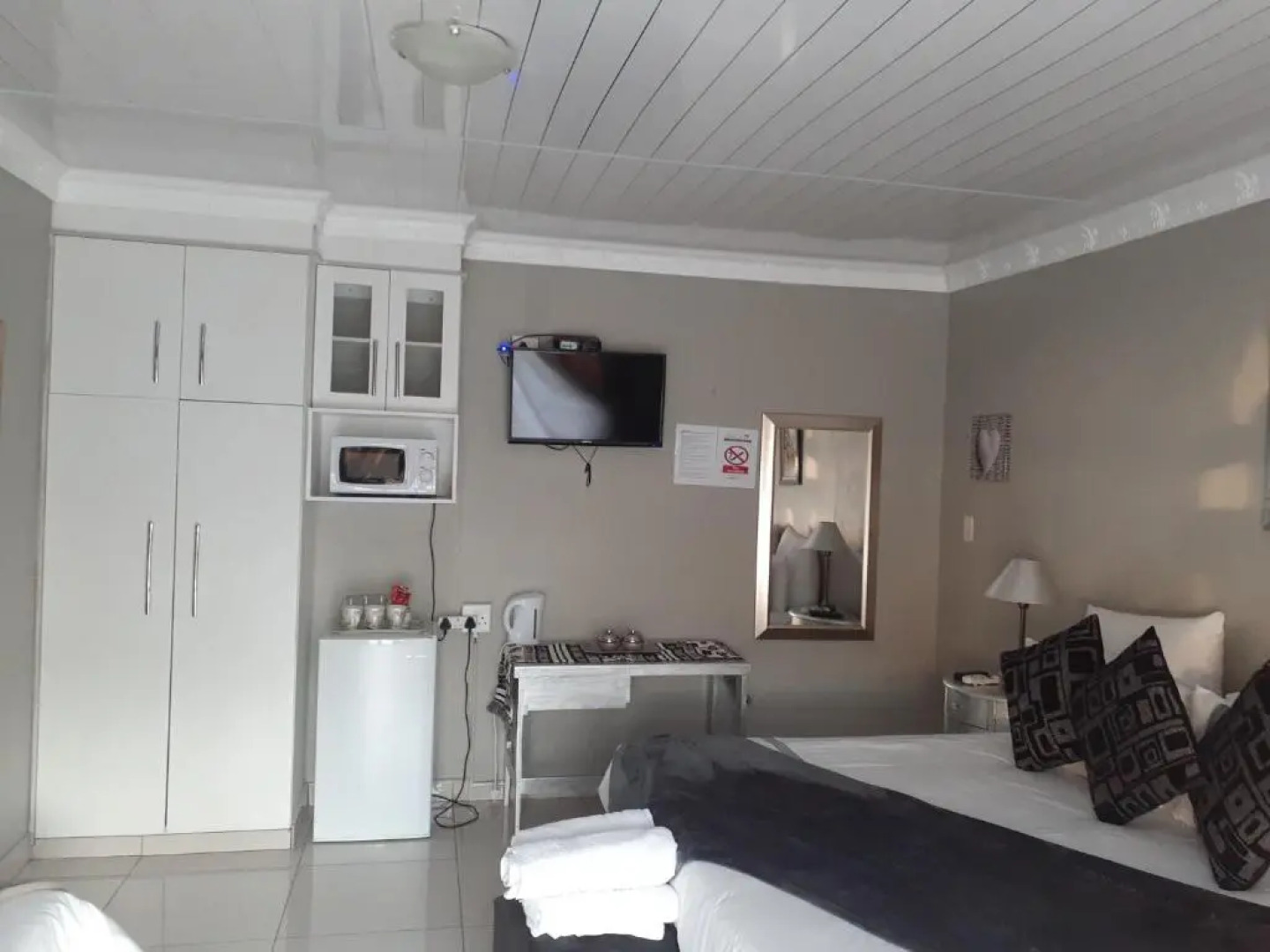 Dudsk Bed  Breakfast