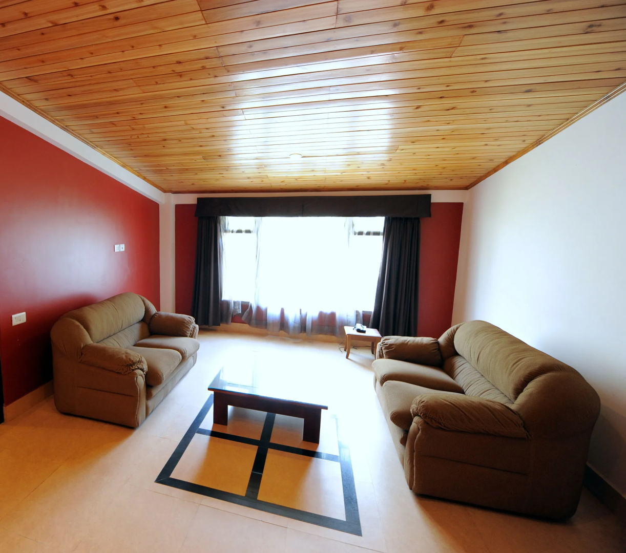 Suhim Portico Hotel & Resort
