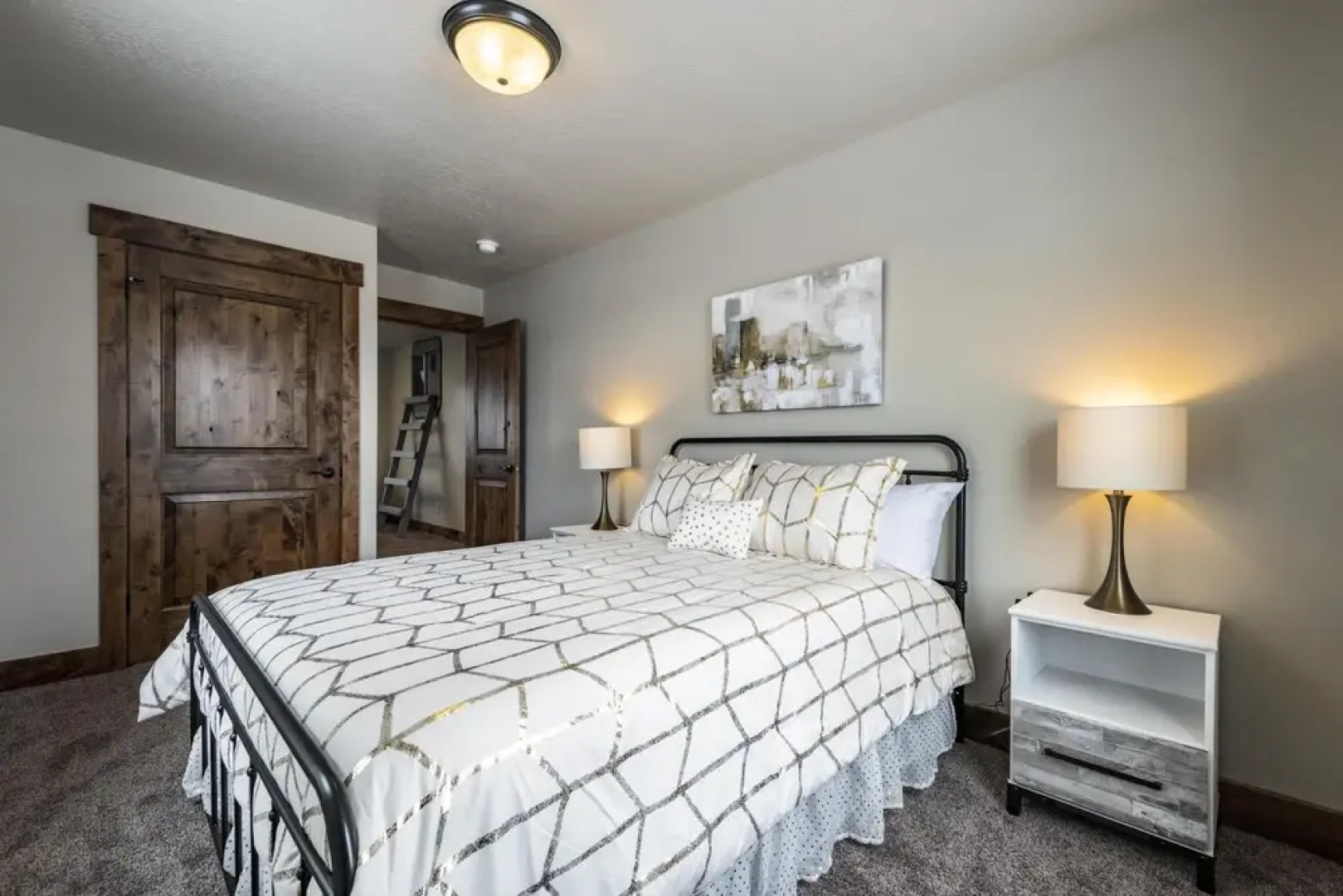 Luxury Designer Home, Beach Access, Pool Access, Private Community - Sleeps 39