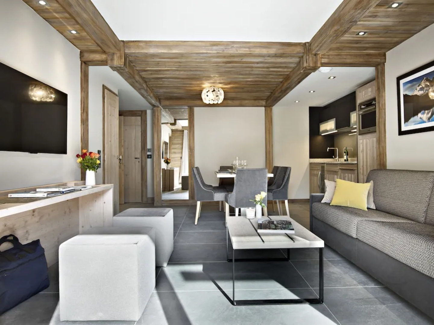 MGM Hôtels & Résidences – Résidence Chalets Éléna