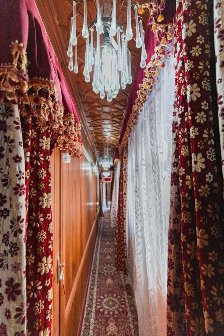 Sea Hawk Group Of Houseboat