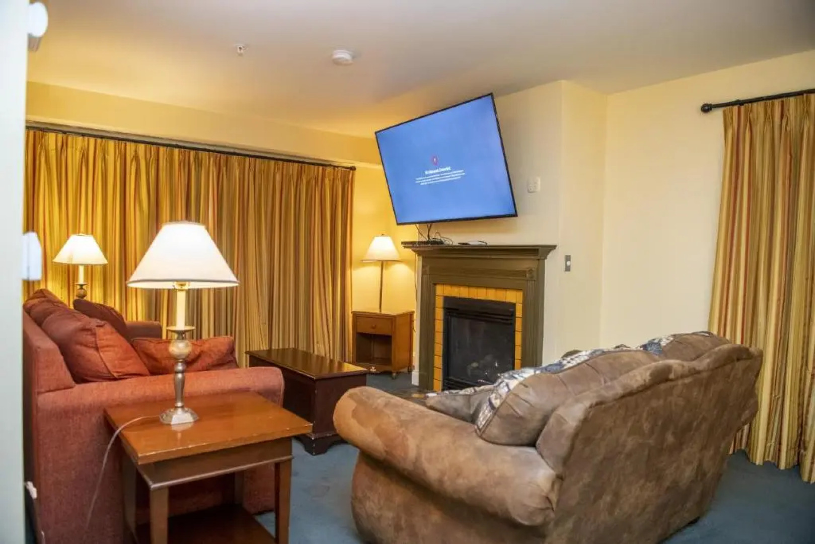 Seneca Unit 320 Deluxe Seneca 2 Bedroom, 2 Bath Condo