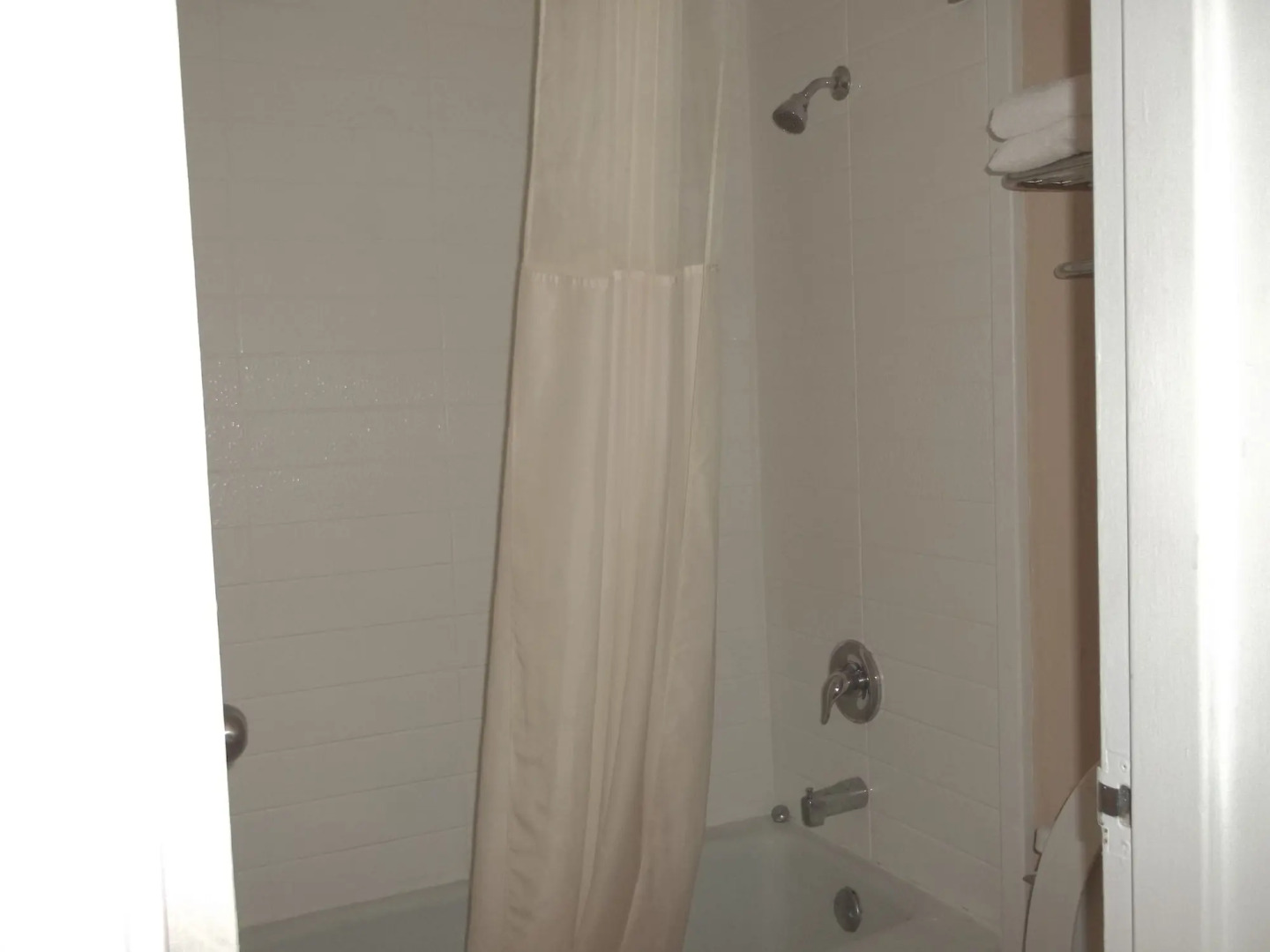 Days Inn by Wyndham Fort Lauderdale Airport Cruise Port