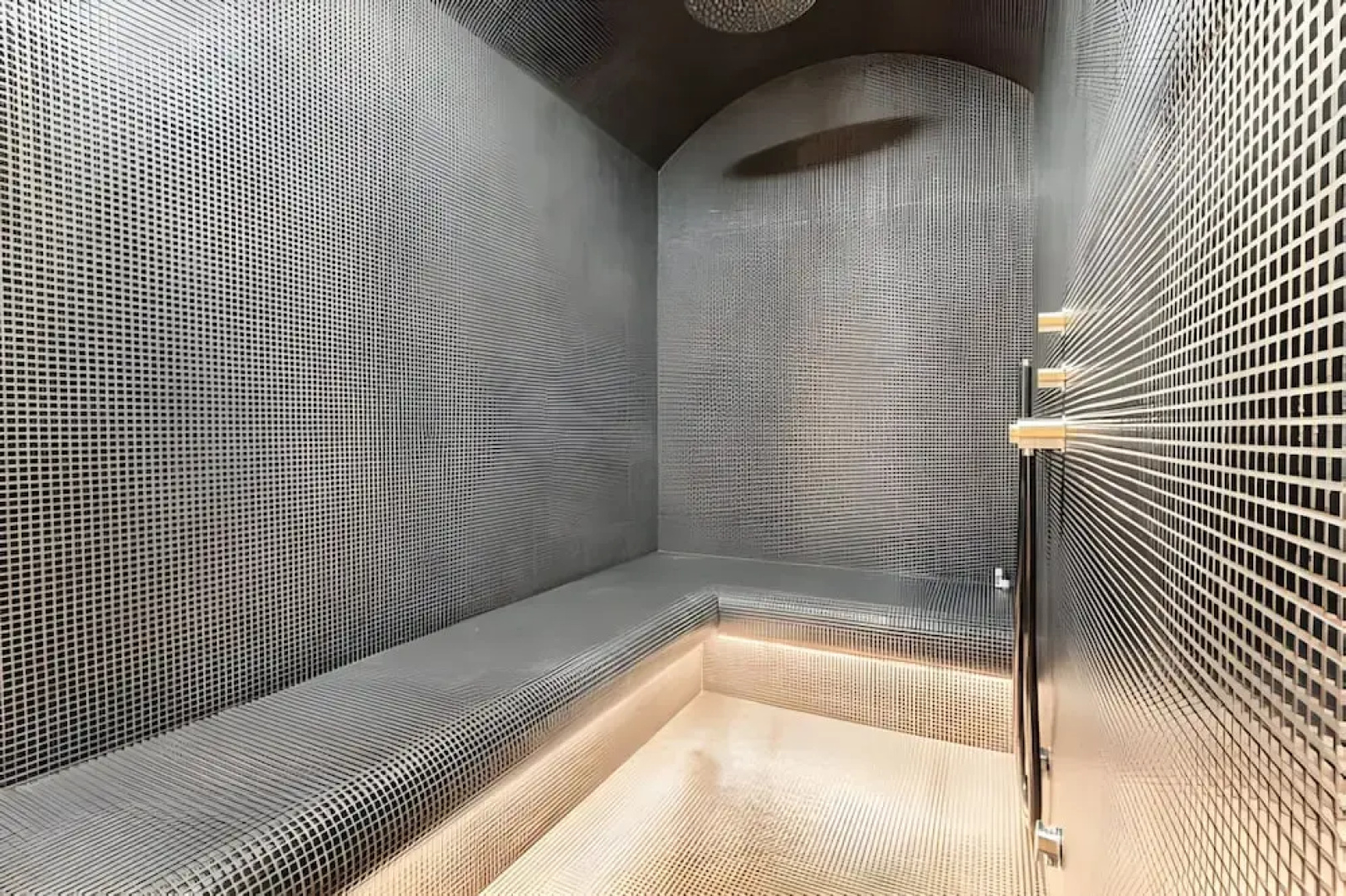 Sea-view Penthouse Spa in Portopiccolo